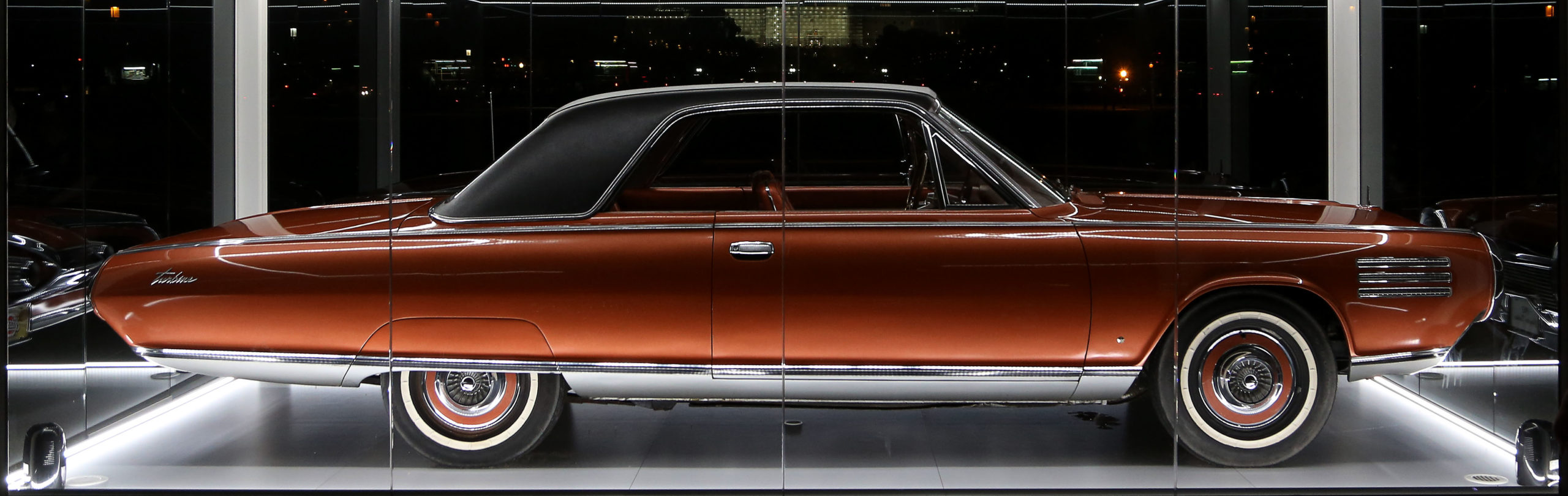 Photo of a 1963 Chrysler Turbine